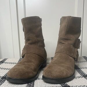Marc Fisher Rugged Style Ankle Boots - Size 8.5 Preowned